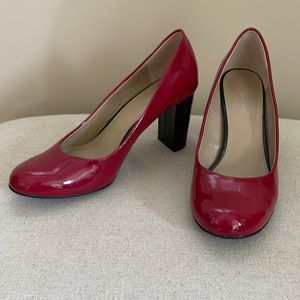 Bandolino heels- red patent. Size 8.5
